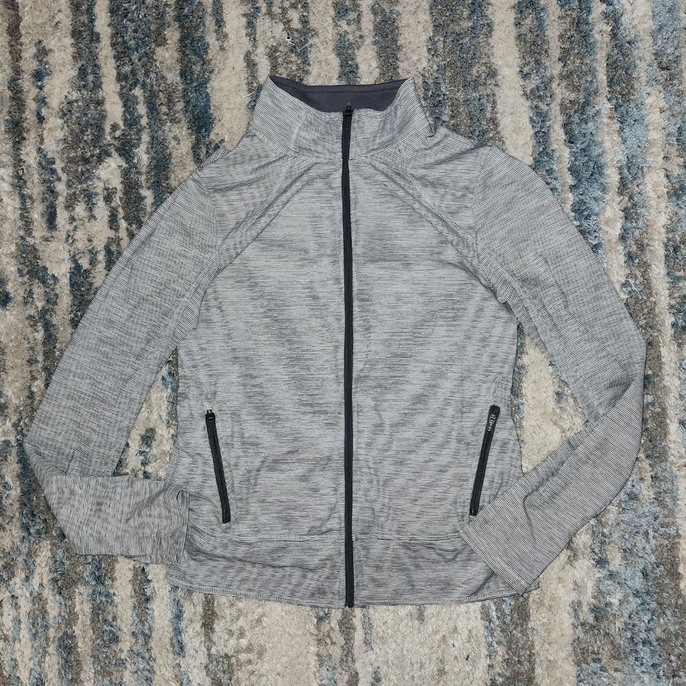 C9 by Champion Women's Cardio Jacket || Med || EUC - Picture 5 of 13